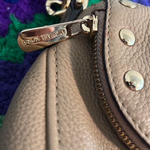 Michael Kors bag - Picture 3 of 16